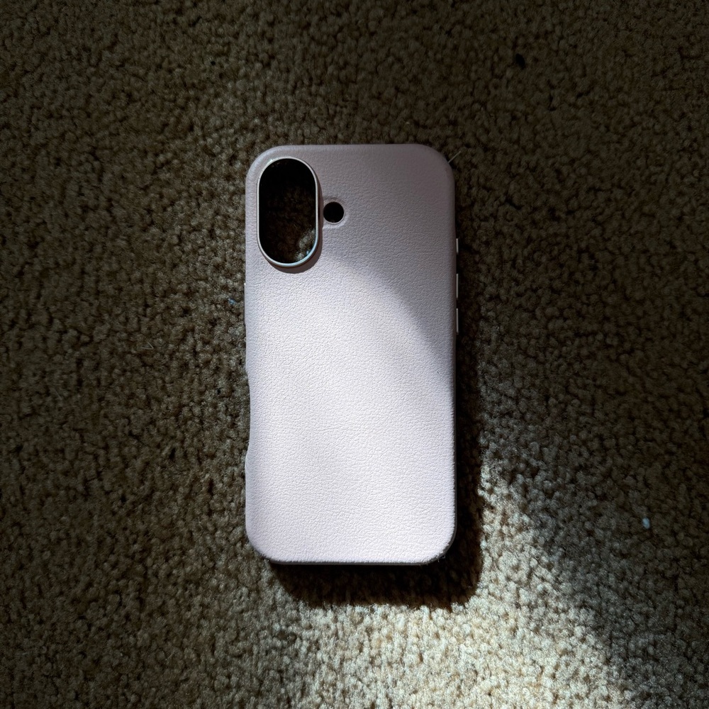 Otterbox Symmetry Series Cactus Leather for MagSafe